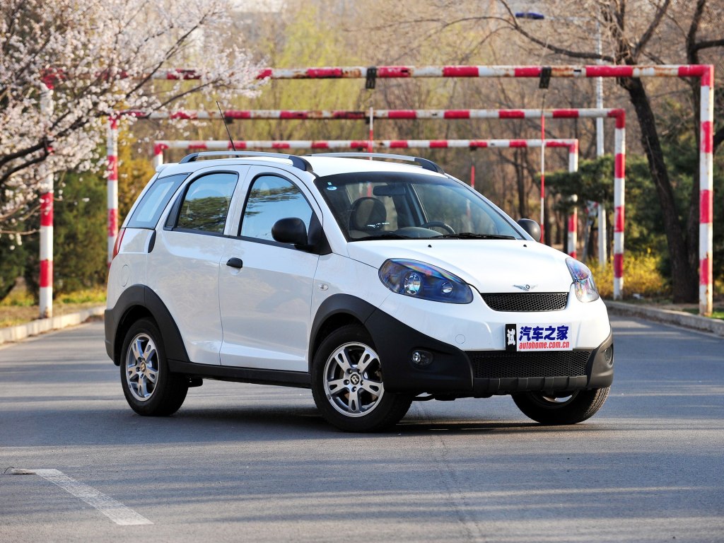 奇瑞最新款車型，時代印記，汽車工業(yè)驕傲之選