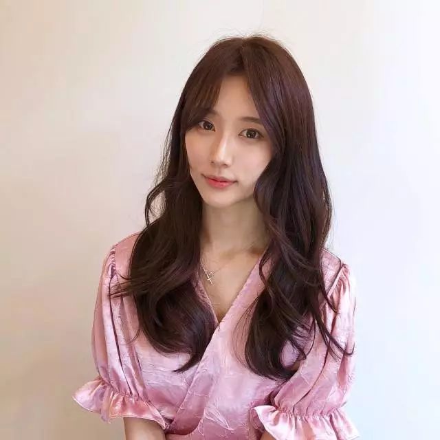 2024中長發(fā)最新發(fā)型女，指南與步驟詳解，打造時尚發(fā)型！