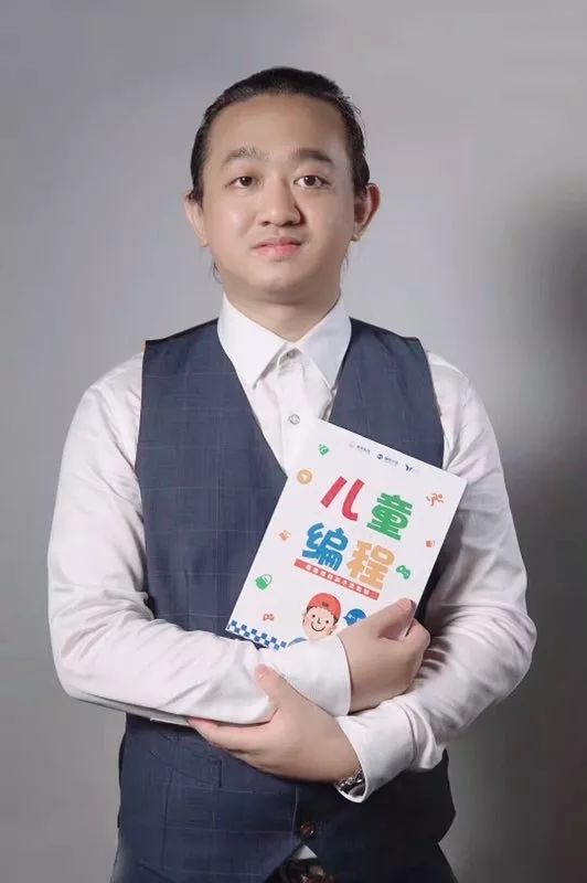 葉正喬最新,葉正喬最新動(dòng)態(tài)????，帶你領(lǐng)略不一樣的風(fēng)采！