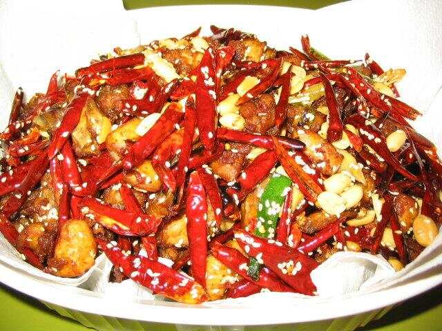 川菜經(jīng)典特色菜制作教程，探尋川菜美食，體驗內(nèi)心平靜的烹飪之旅