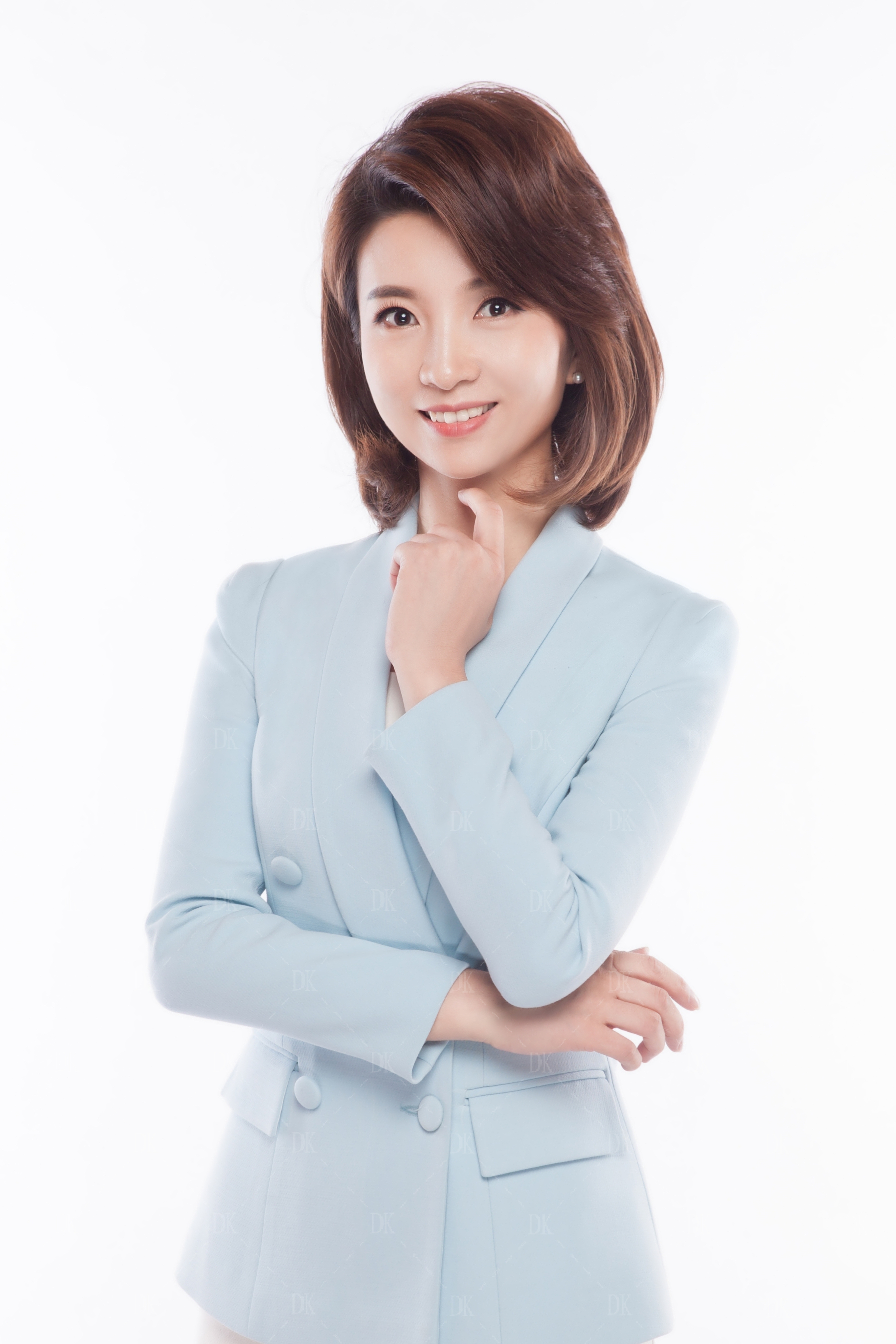 演員徐婧，舞臺到熒屏的蛻變之路——自信與成就感的彰顯