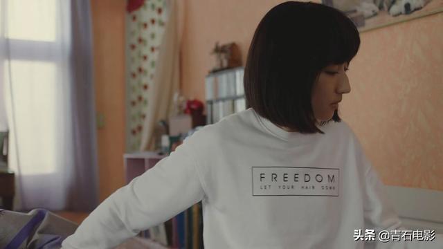 演員何佳，炸裂演技，魅力四射??