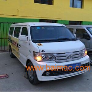 西寧包車(chē)價(jià)格行情探秘，小巷獨(dú)特之旅的包車(chē)費(fèi)用解析