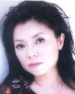 演員王小蓉的彩色生活，愛與陪伴的溫馨日常