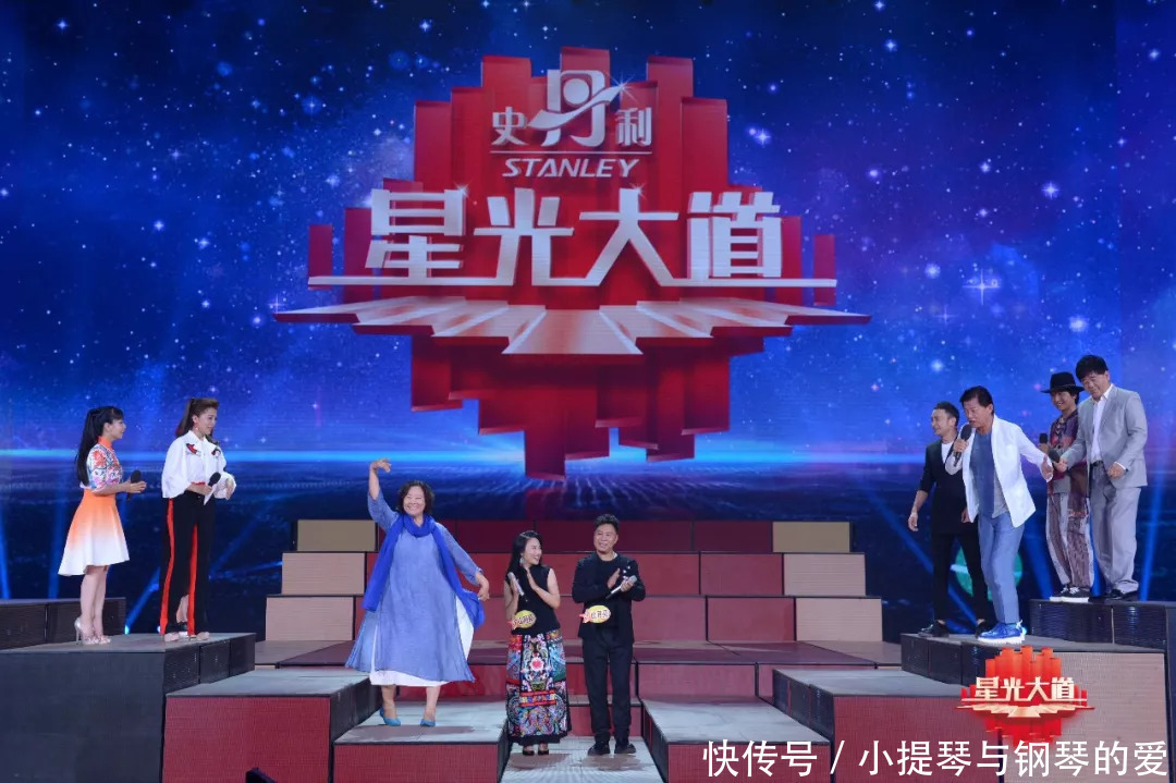揭秘璀璨星辰背后的故事，星光最新報道速遞